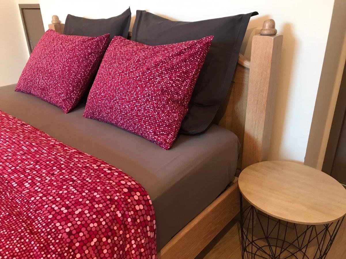 Cosy à *
